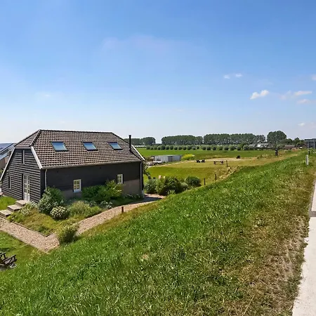 Apartment Het Spoel *