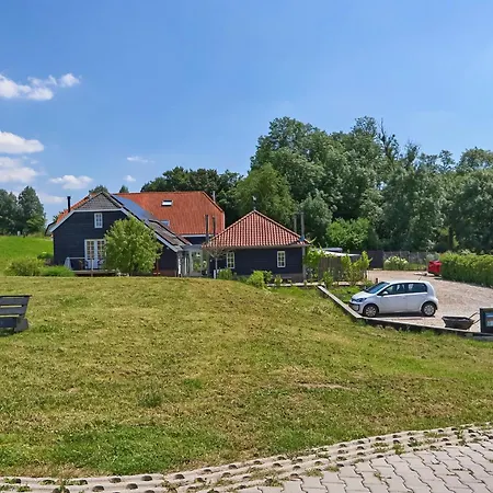 Het Spoel Апартаменты Кулемборг